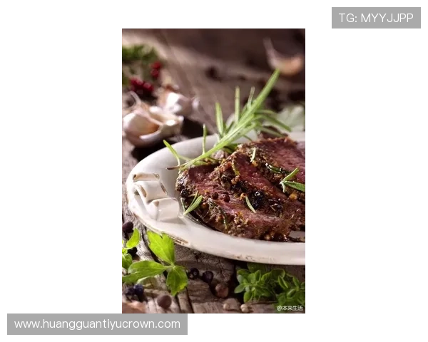 乔恩·琼斯家里冰箱塞满牛排，训练完直接生啃