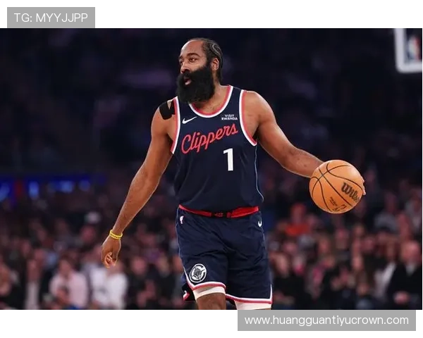 哈登本季较上季由挡拆转单打，关键时刻更依赖单打