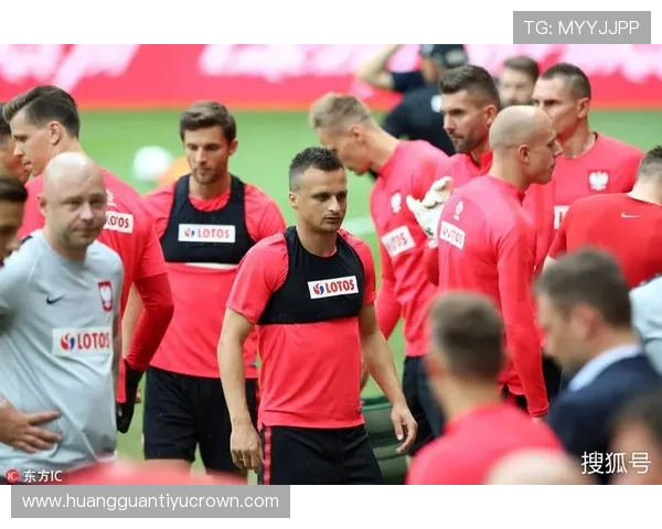 莱万每天凌晨四点起床吃有机牛排配冰水，说这是他保持射术的秘密