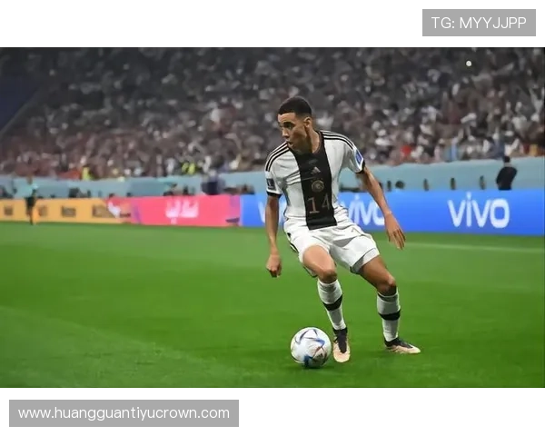 穆西亚拉能否成为世界第一中场 核心差距有多大